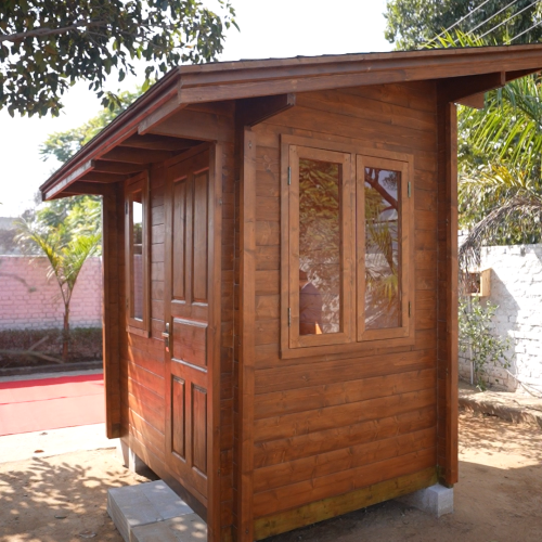 C9338.00_01_35_97.Still010