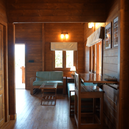 C9338.00_04_02_22.Still025