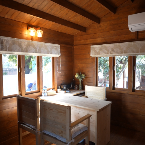 C9338.00_04_46_06.Still031